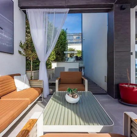 Casa vacanze Mit Infinity-pool, Wellnessbereich, 1 Km Zum *