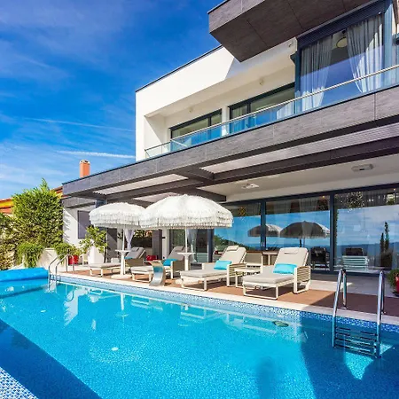 Mit Infinity-pool, Wellnessbereich, 1 Km Zum Сasa de vacaciones *