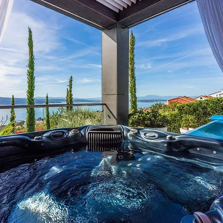 Сasa de vacaciones Mit Infinity-pool, Wellnessbereich, 1 Km Zum *